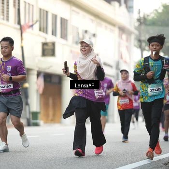 Runner Photo 5874129