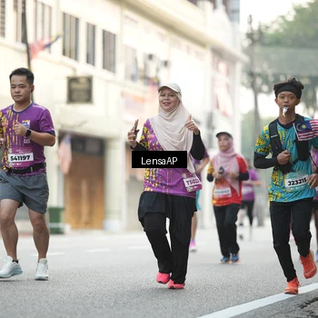 Runner Photo 5874133