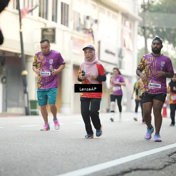 Runner Photo 5874139