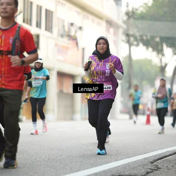 Runner Photo 5874180