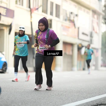 Runner Photo 5874182