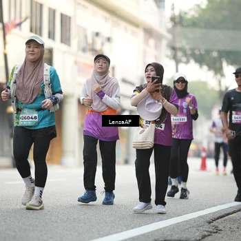Runner Photo 5874210