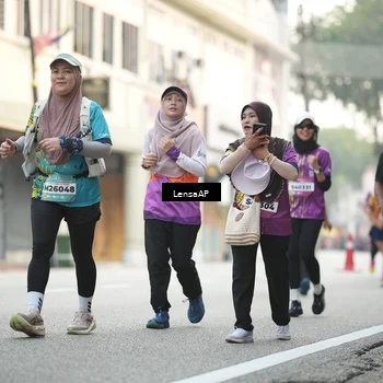 Runner Photo 5874214