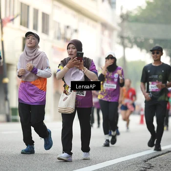 Runner Photo 5874229