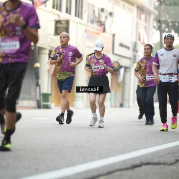 Runner Photo 5874247