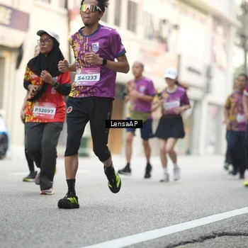 Runner Photo 5874250