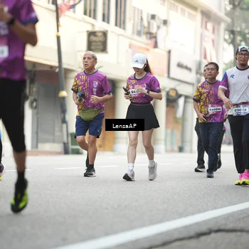 Runner Photo 5874255