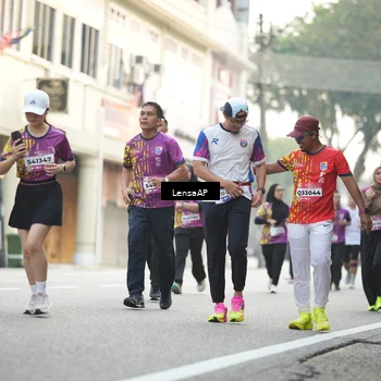 Runner Photo 5874258