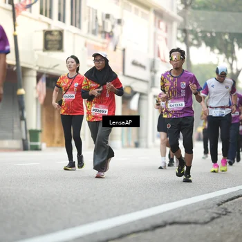 Runner Photo 5874265