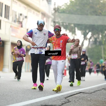 Runner Photo 5874266