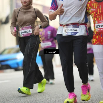 Runner Photo 5874267
