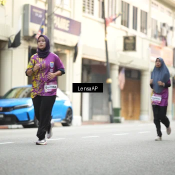 Runner Photo 5874321