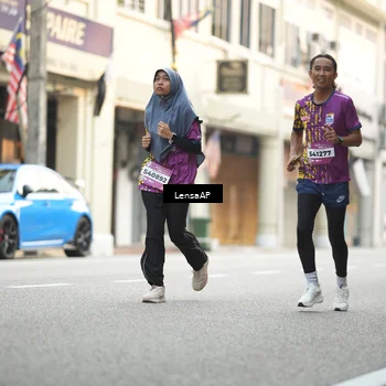Runner Photo 5874340