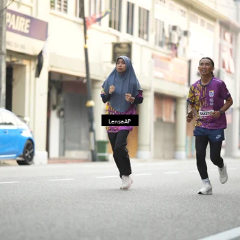 Runner Photo 5874343