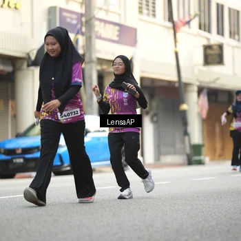 Runner Photo 5874366