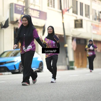 Runner Photo 5874367