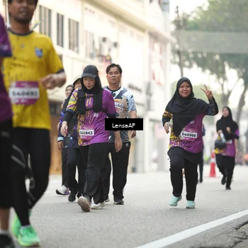 Runner Photo 5874412