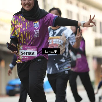 Runner Photo 5874433