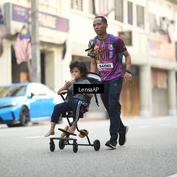 Runner Photo 5874435