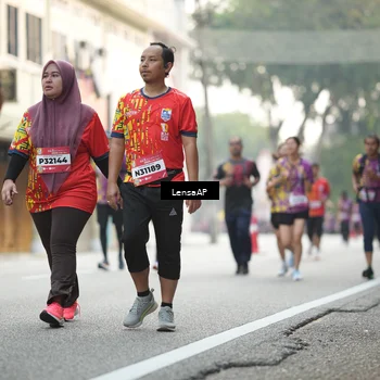 Runner Photo 5874474