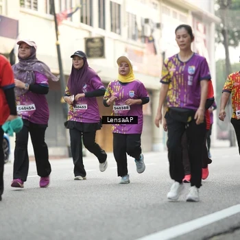 Runner Photo 5874495