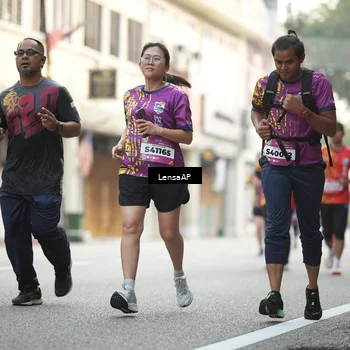 Runner Photo 5874509