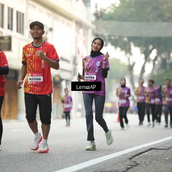 Runner Photo 5874521