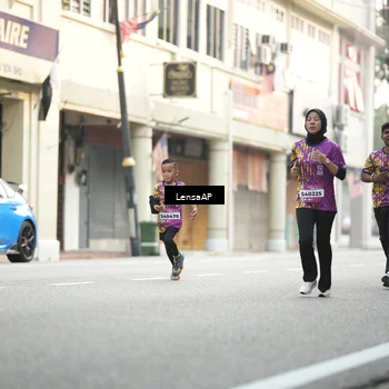 Runner Photo 5874541