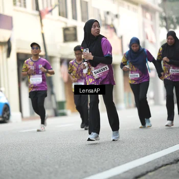 Runner Photo 5874576