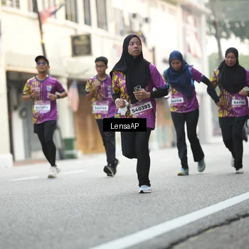 Runner Photo 5874578