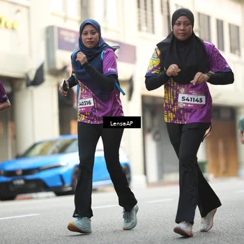 Runner Photo 5874598