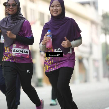 Runner Photo 5874623
