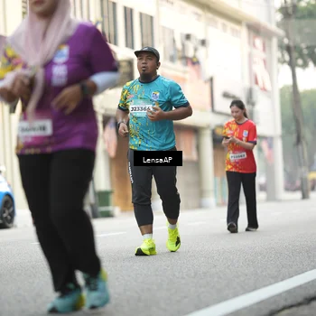 Runner Photo 5874642