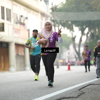 Runner Photo 5874658