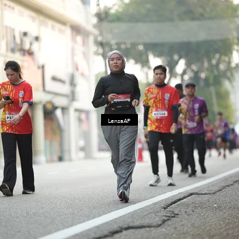Runner Photo 5874660