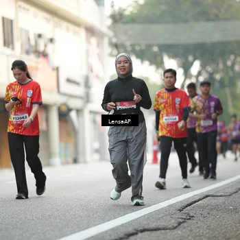 Runner Photo 5874662