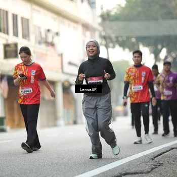 Runner Photo 5874669