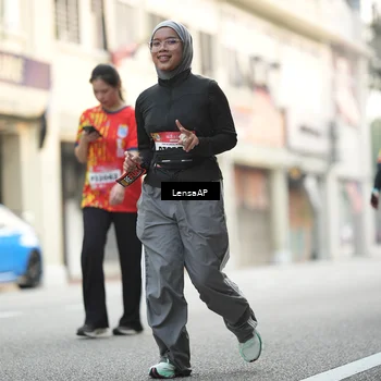 Runner Photo 5874674