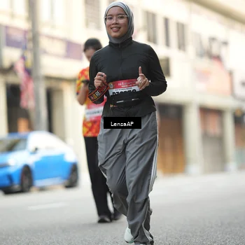 Runner Photo 5874679