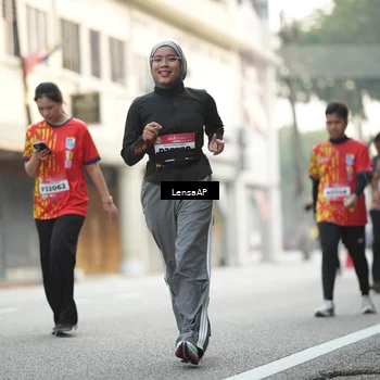 Runner Photo 5874681