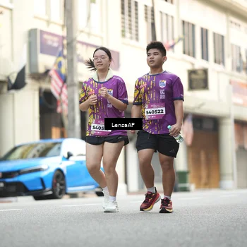 Runner Photo 5874689