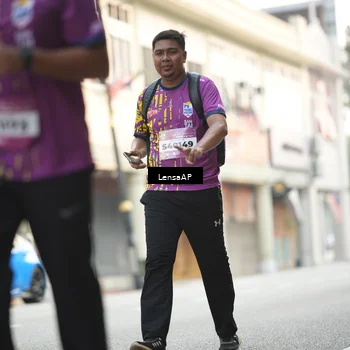 Runner Photo 5874695