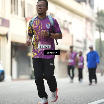 Runner Photo 5874711