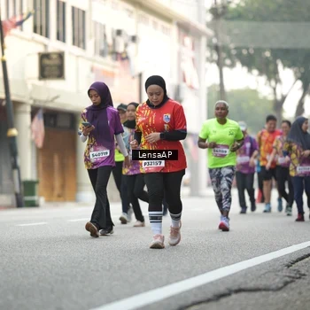 Runner Photo 5874769