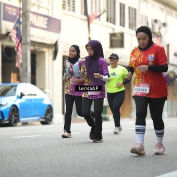 Runner Photo 5874770