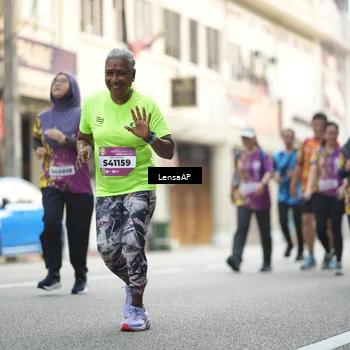 Runner Photo 5874791