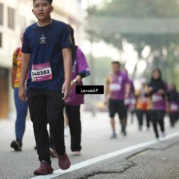 Runner Photo 5874805