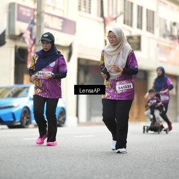 Runner Photo 5874888
