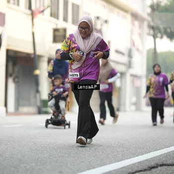 Runner Photo 5874895