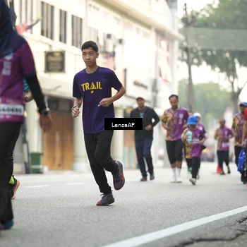 Runner Photo 5874937